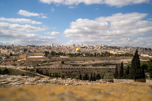 JERUSALEM, CAR WITH DRIVER IN ISRAEL