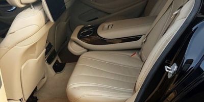 Hire a chauffeur for a day in Israel